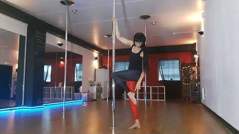 Fireman Spin - beginner level pole dance tutorial