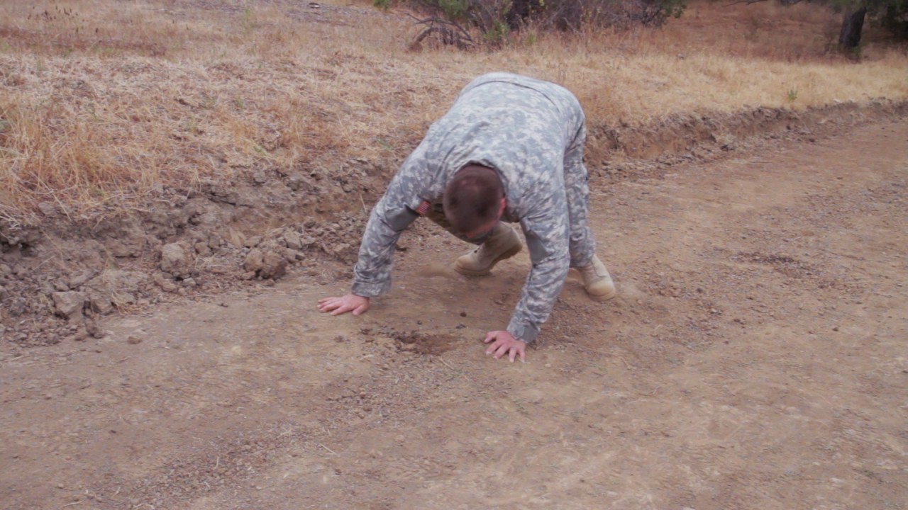 COD Player Joins the Army