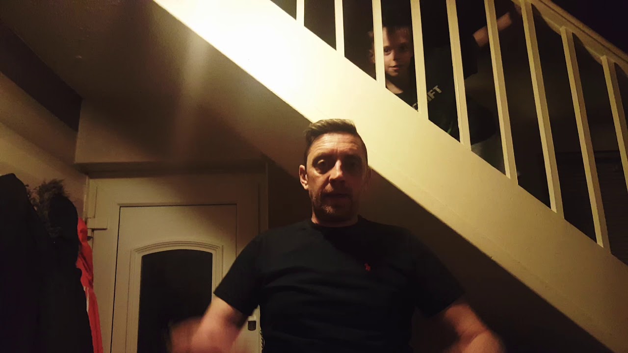 Dabbing dad