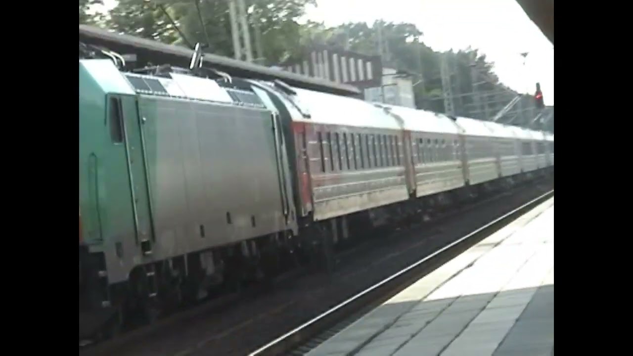 Intercity with 186 130 1 on the way to Warsaw  