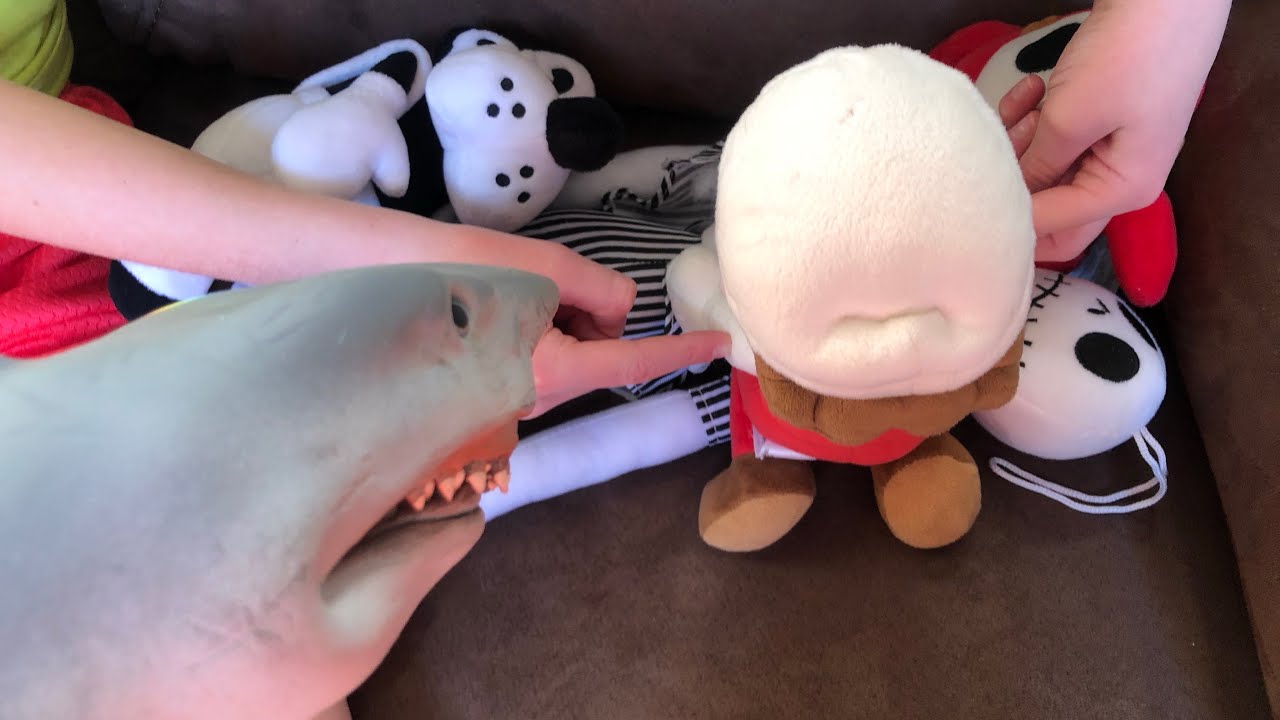 The Shark Puppet Attack Movie - YouTube