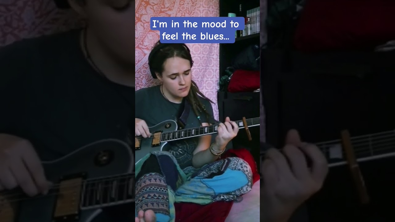 I'm in the mood to feel the blues... 