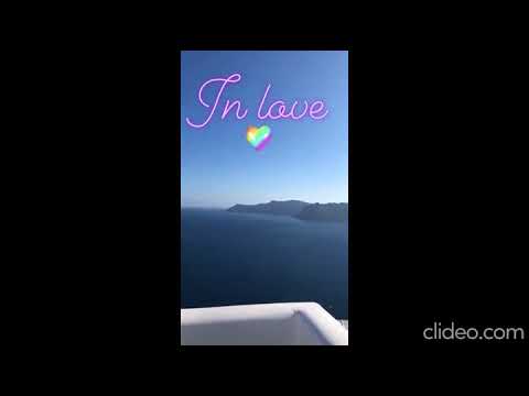 Μαριέττα Χρουσαλά: Διακοπές στη Σαντορίνη!