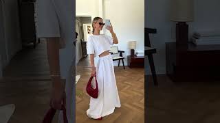 2024 SPRING TRENDS P.1, The White Skirt #fashion #unconventionalfashion #springfashion2024
FOLLOW ME
➫ Instagram @_nathaliemartin: https://bit.ly/2Pz6JPM
➫ Blog woahstyle.com
➫ TikTok @_nathaliemartin https://bit.ly/30qxmBo
➫ Pinterest @woahstyle https://bit.ly/3m1WnKD
➫ Email info@woahstyle.com
➫ SHOP MY CLOSET https://www.woahstylecloset.com/
➫ WCONCEPT DISCOUNT CODE: Nathalie2023 for10% off your Order
https://bit.ly/3Tgkg27
OUTFIT DETAILS
Max Button Up, Sezane https://bit.ly/4aasm2s
White Skirt, Massimo Dutti https://bit.ly/3TQMssV
Blazer, HommeGirls https://slooks.top/70td/64
Tall Tabi Boots, Maison Margiela https://slooks.top/70QS/64
Tangle Phone Holder, Jil Sander https://slooks.top/70QT/64
5AC Bag, Maison Margiela https://slooks.top/70QU/64
Sunglasses, Bottega https://slooks.top/70QV/64 2024 SPRING TRENDS P.1, The White Skirt #fashion #unconventionalfashion #springfashion2024