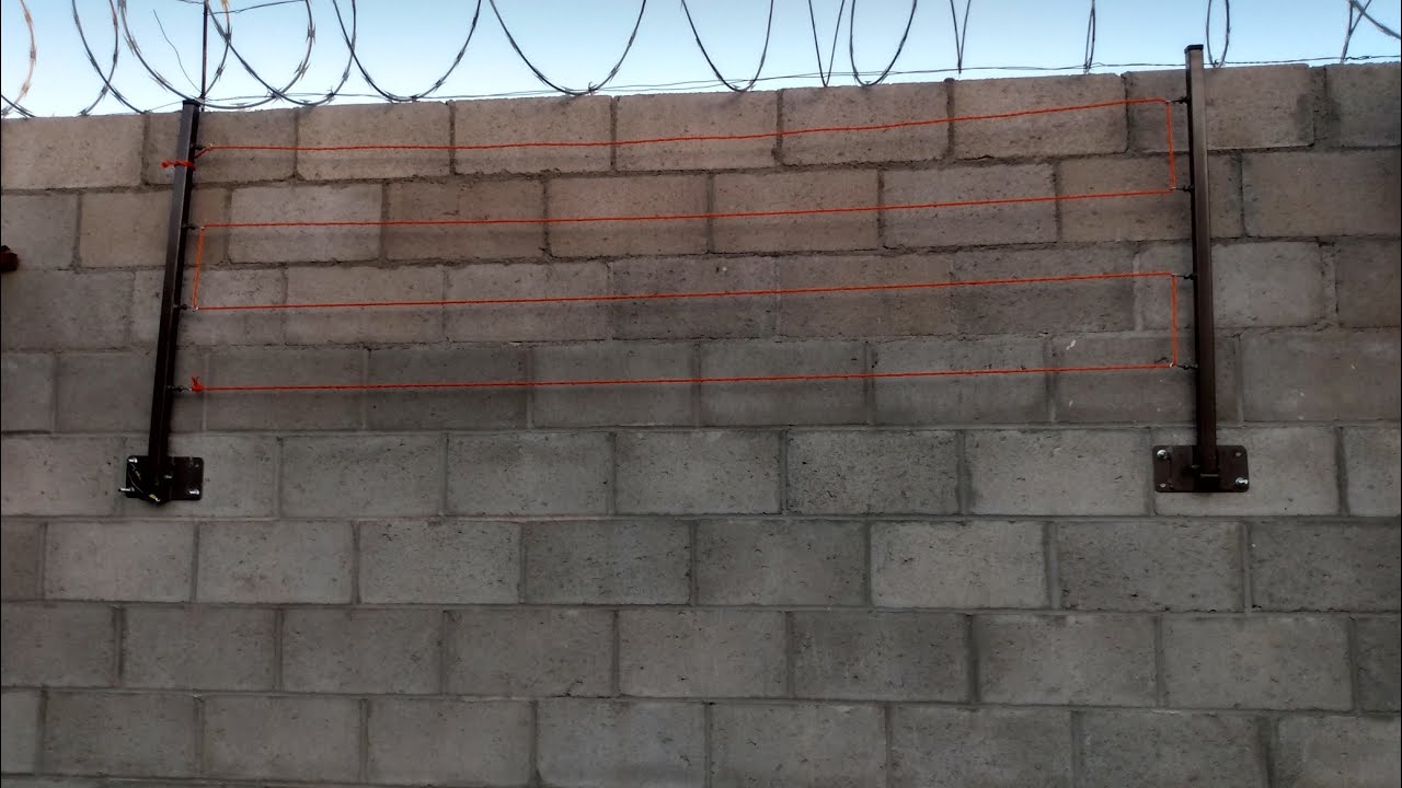 Cómo hacer un tendedero plegable para el muro 