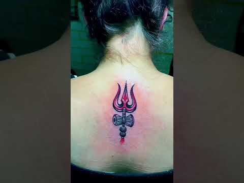 GIRL BACK TATTOO