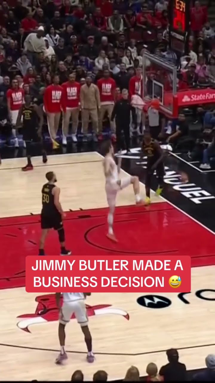 Matas Buzelis is ready for the dunk contest ?