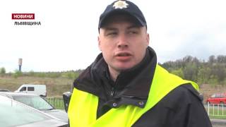 На Великодні свята у пунктах пропуску Львівщини очікують на збільшення транспорту та людей На Великодні свята у пунктах пропуску Львівщини очікують на збільшення транспорту та людей