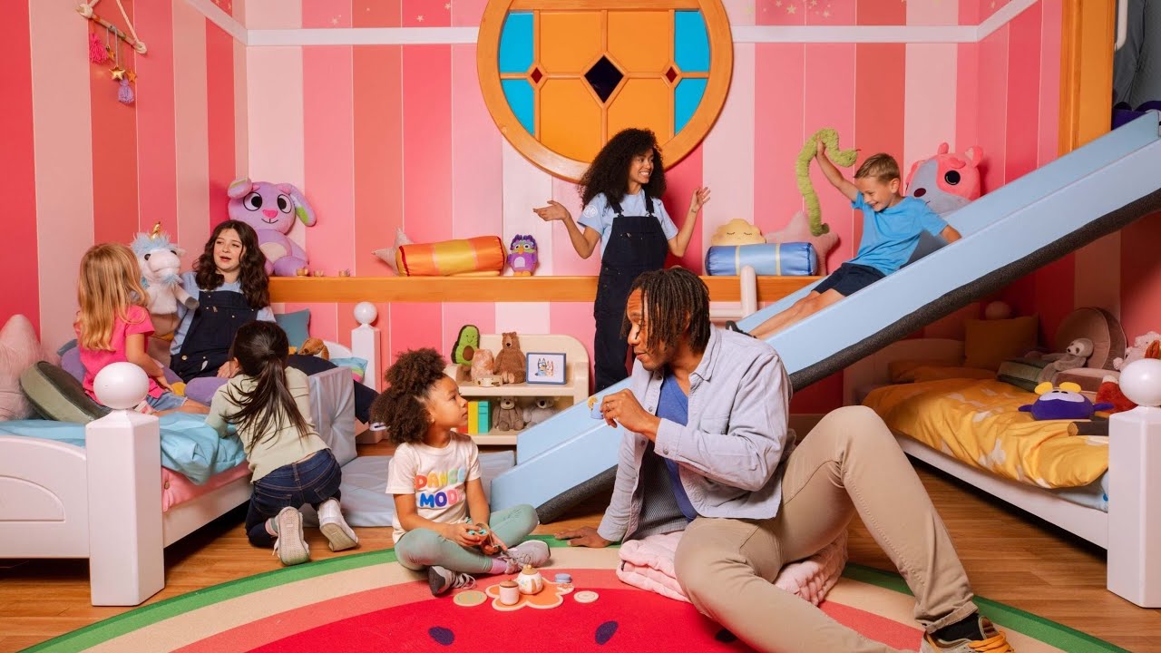 bluey-x-camp-interactive-experience-boston-youtube