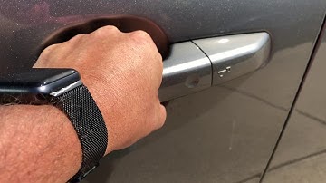 How to Lock and Unlock a 2019 Jaguar F-PACE with Touch - Quick Guide