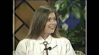 Nanci Griffith on Nashville Now in 1986