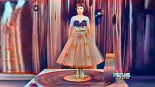 Teresa Brewer performs Ricochet on TV 1953 colorized