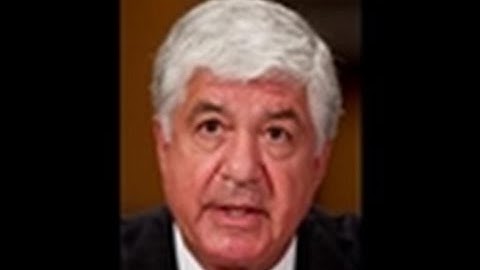 Benmosche Seeks AIG Holdings Boost After Fed Rebuff