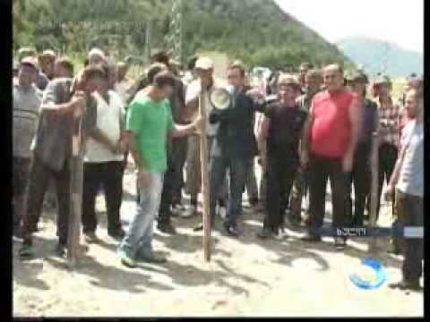 სოფელ წაბლანას მოსახლეობა კომპენსაციას ითხოვს