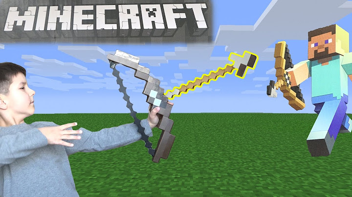 Minecraft Bow and Arrow review on kids channel SanSanychTV Майнкрафт Лук и Стрела обзор на русском