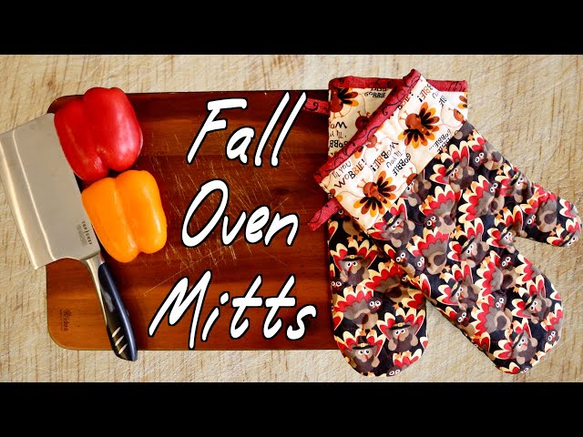 11 Cute DIY Oven Mitt Projects For Cooking Fans - Shelterness