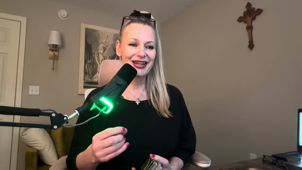 Это твоя любовь спасла меня от нарцисса #таро #духовность #любовь #спасение #защита #свобода