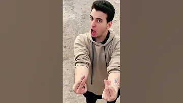 كنا صغيرين بقي اعذروني 
