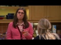 [The Big Bang Theory 10x17] Amy cree que es la nueva chica genial