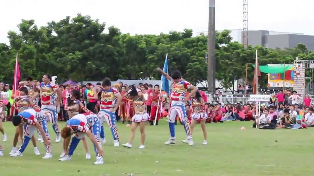 210913 ปอมปอมม.กรุงเทพ BU Sport Day 2013 @ Bangkok University