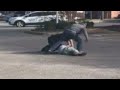 Homeless man helps officer take down suspect