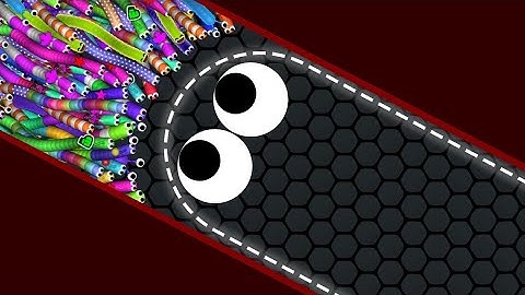 Slither.io Lucky Giant Snake vs 7272277 Snakes Epic Slitherio Best Gameplay!