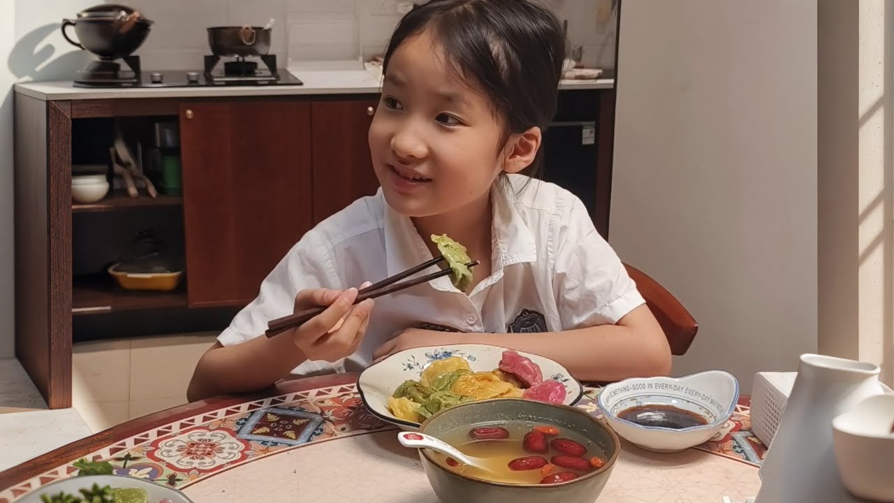 7：00起床 给放暑假小学生做早午餐好幸福！#生活#日常