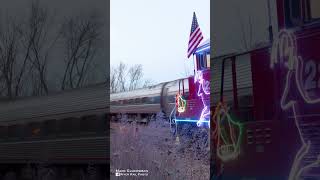 Amtrak meets the 2023 Canadian Pacific Holiday Train in 4K shorts