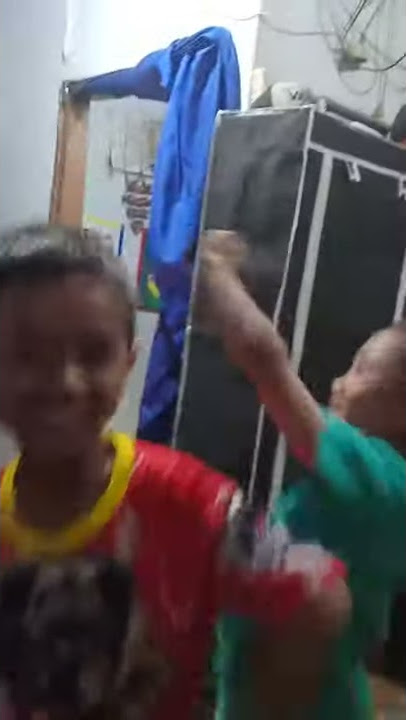 Parodi ledalede