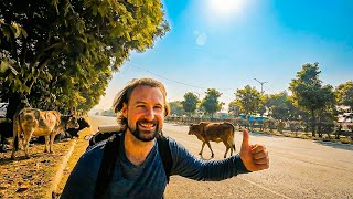 Download Lagu I Tried Hitchhiking in India… This Happened 🇮🇳 MP3