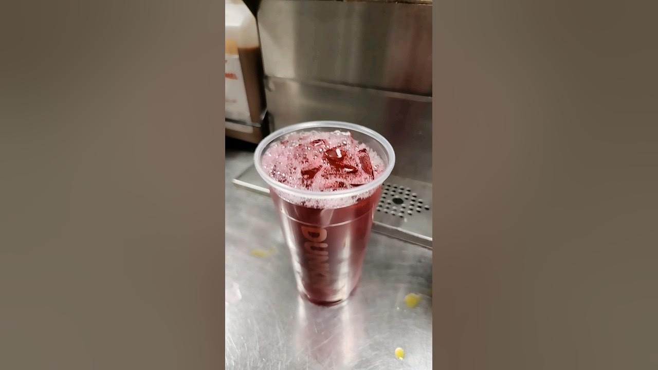 dunkin-donuts-raspberry-watermelon-refresher-coffee-coffeechain