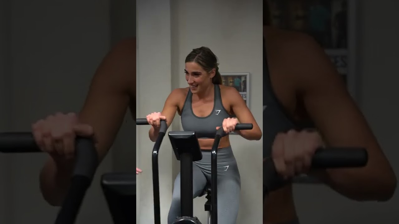 Chloe- Personal Trainer Wirral Pt