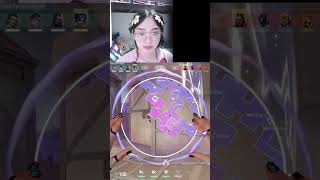 I stream and scream yes