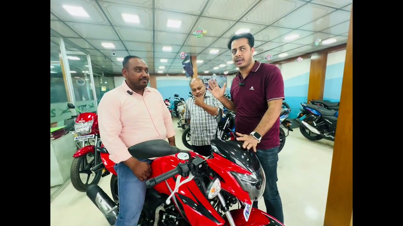 আসলে কি  স্মার্ট লাগে এই বাইকে বসলে 😊🤔!!