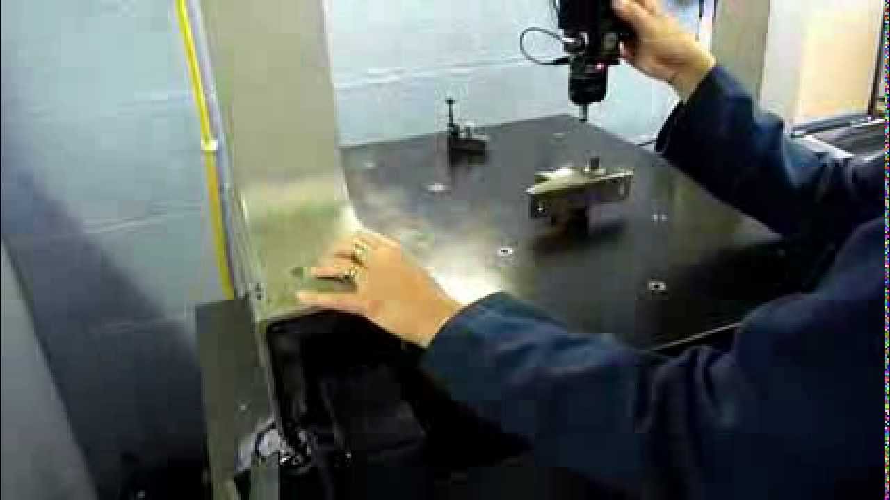 Brown & Sharpe Reflex Gage 2000 CMM | Used Machinery Tools ...