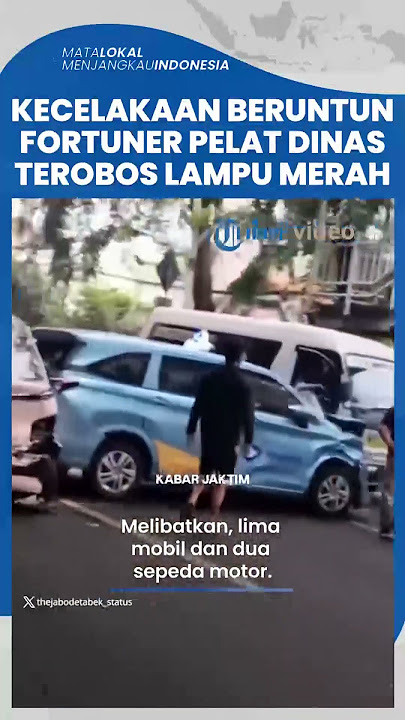 Fortuner Berpelat Dinas Terobos Lampu Merah hingga Menyebabkan Kecelakaan Beruntun di Jakarta Timur