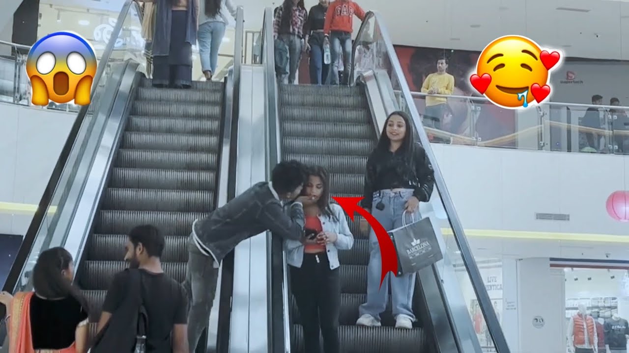 Kissing prank on cute girls  In Escalator  escalatorprankinindia prankstar vinod
