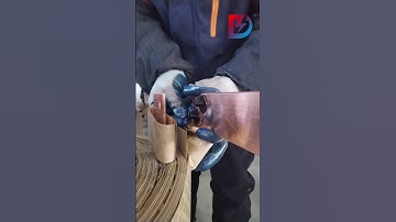 Fixing the busbars on the transformer body