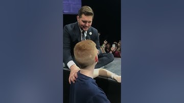 Michael Buble Sings "I
