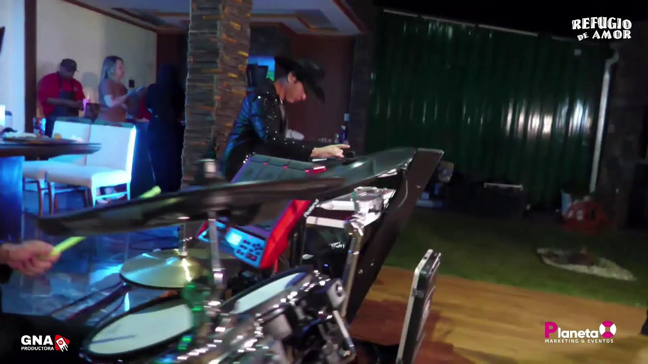 Transmisión en vivo de Refugio de Amor
