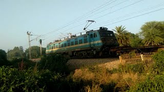 4 IN DIFFRENT FREIGHT TRAINS COMPILATION AT NILOKHERI!...