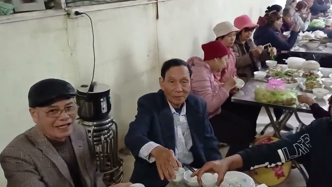 Ngày trở về . . . Xum họp HỌ HOÀNG làng Khai Lai 