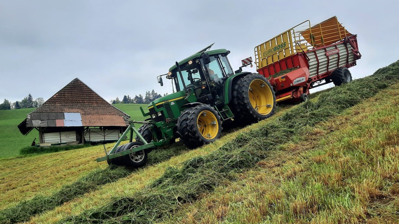 Es geht abwärts | Gras Silage | Pöttinger Euroboss und John Deere 6210 | Krone Schwadro TC 640
