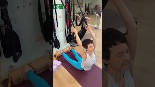 순간적으로 요추를 길게 하는 스트레칭Instantly  lengthen the lumbar spine 腰椎を瞬時に伸ばすyoga#stretch#sports