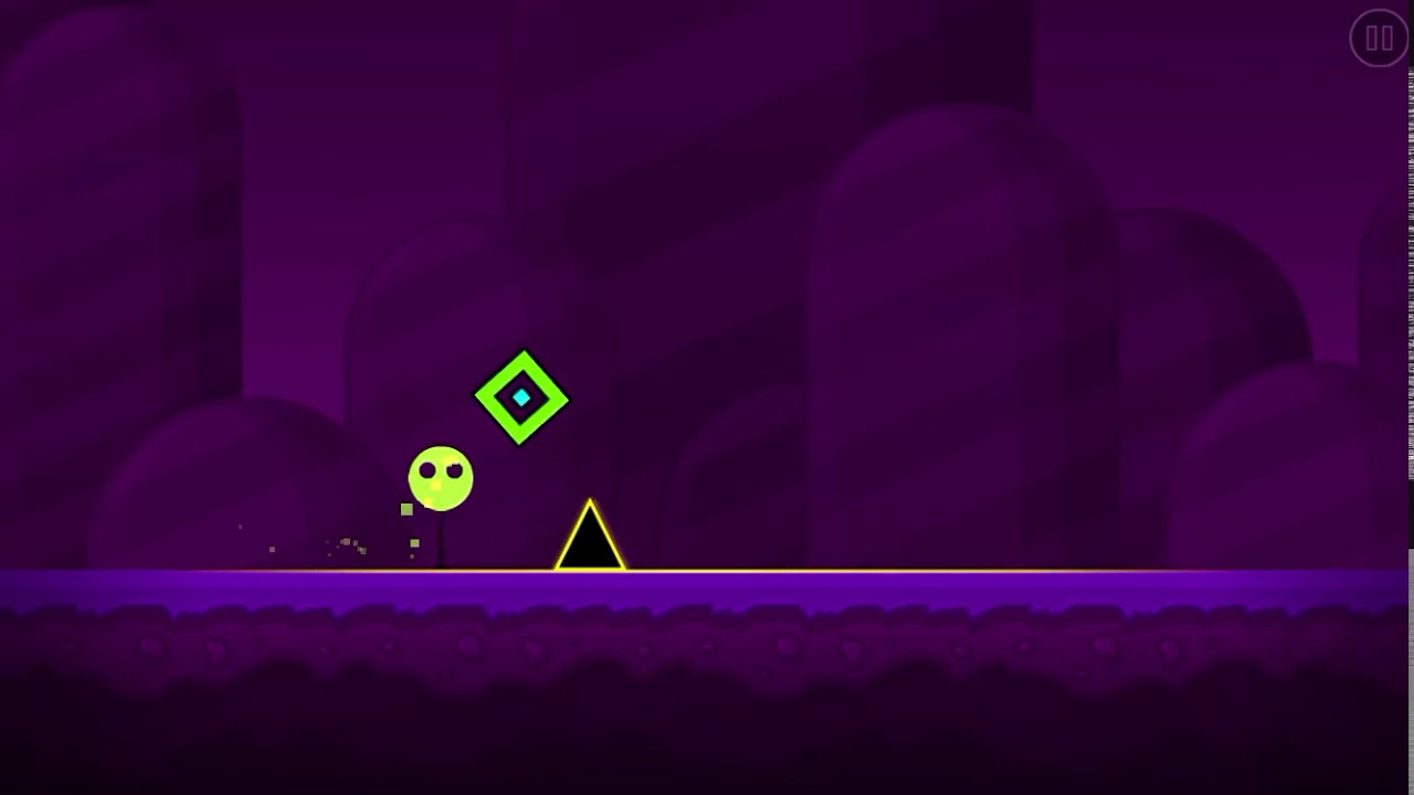 Trying out the first lvl of geometry dash world - YouTube