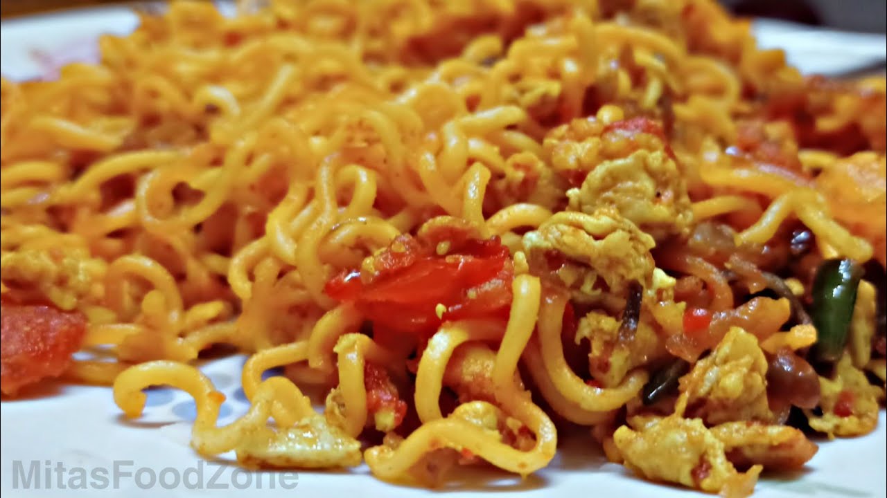 Easy and Spicy Egg Maggi Masala Dry Egg Maggi Bengali Recipe Street