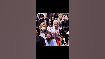 ITZY Ryujin Protects Lia After She Gets Shoved #shorts #lia #ryujin #itzy