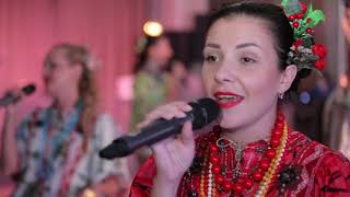 Русско-народное шоу на свадьбе. Побольше бы таких! Русско-народное шоу на свадьбе. Побольше бы таких!
