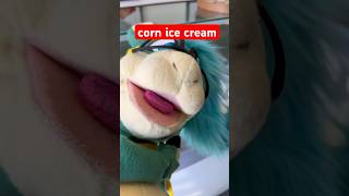 Trying WILD homemade ice creams #puppet #seattle