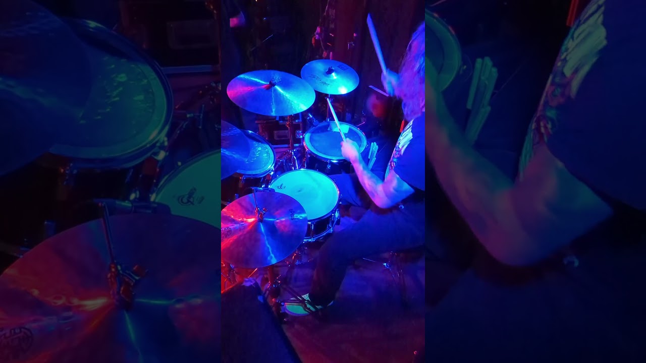 Watch Tetrao Urogallus - "Lupus" | LIVE @ Club Meisenfrei, Bremen | Drum Cam on YouTube Watch Tetrao Urogallus - "Lupus" | LIVE @ Club Meisenfrei, Bremen | Drum Cam on YouTube
